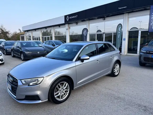 Audi A3 A3 Sportback 1.6 tdi Design 110cv
