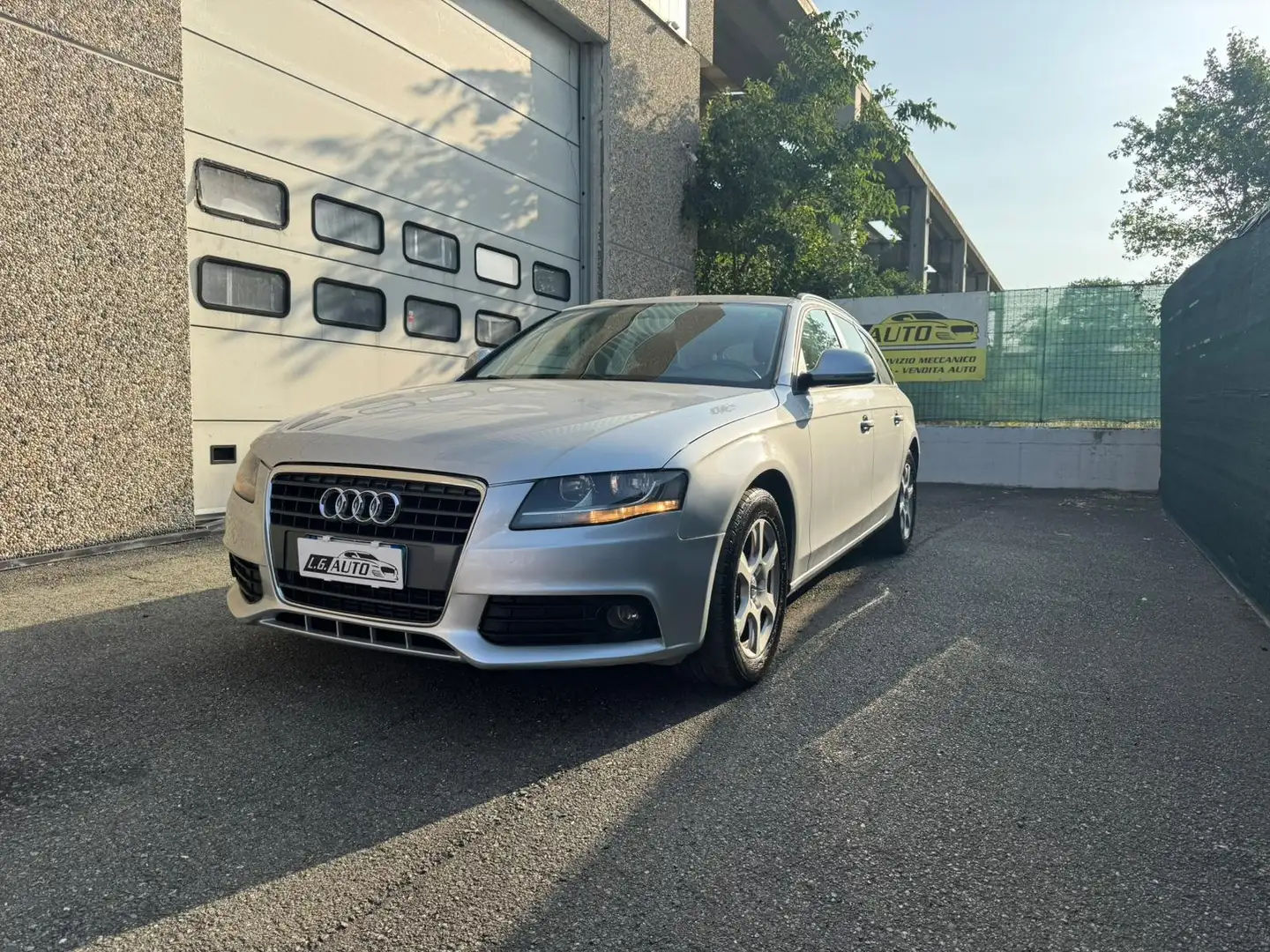 Audi A4 A4 IV 2007 Avant Avant 2.0 tdi fap Grigio - 1