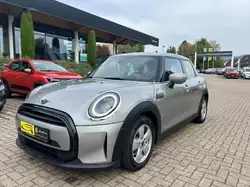 Mini Cooper Essential Trim HUD Navi Digitales Cockpit LED