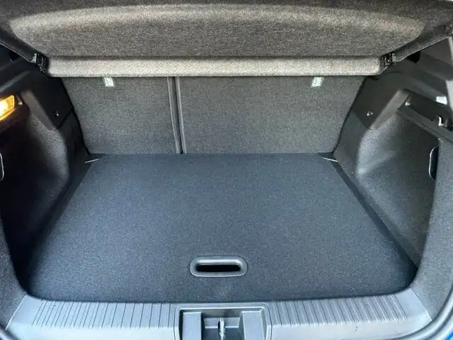 Renault Captur view 12