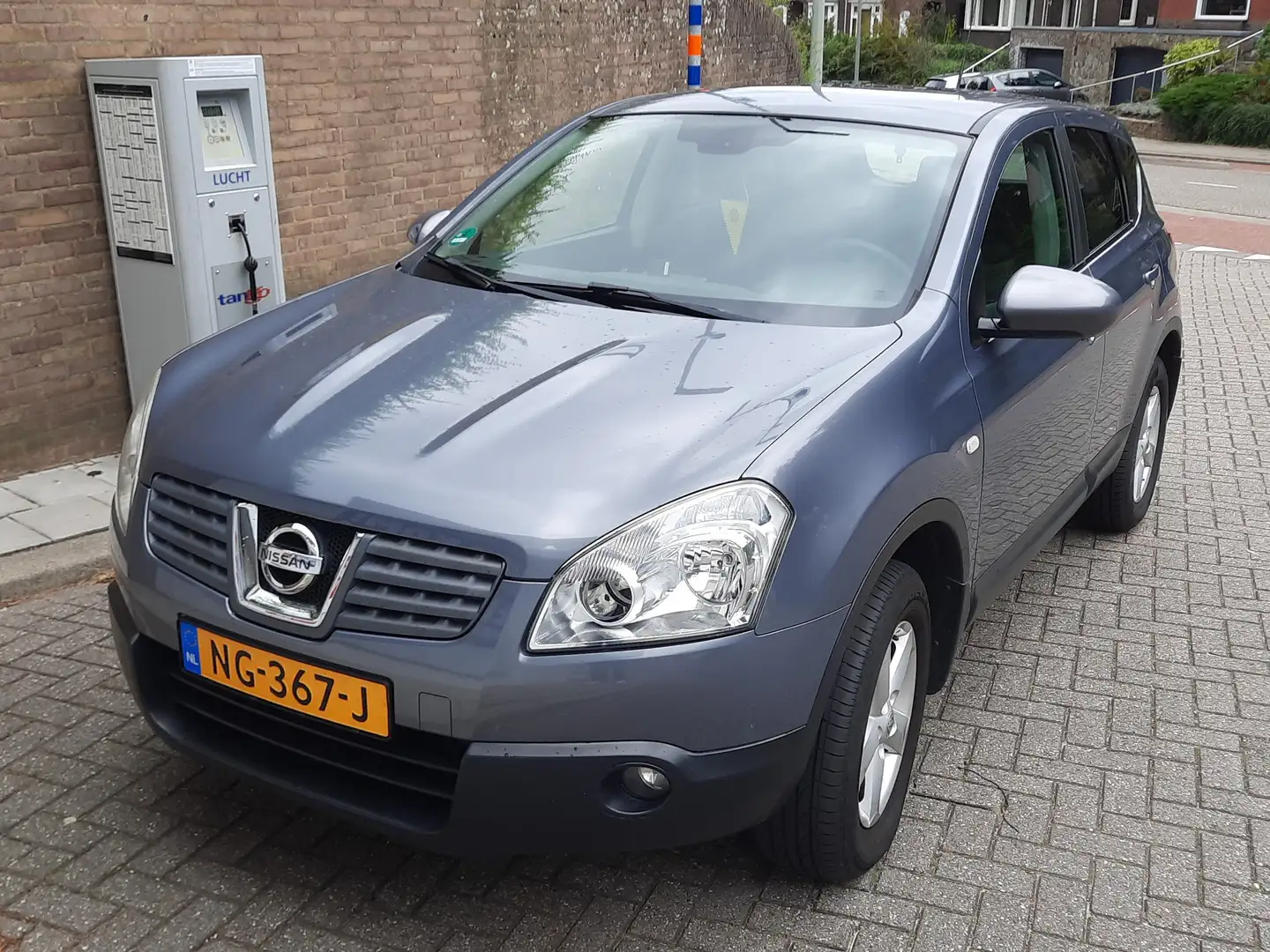 Nissan Qashqai Qashqai 1.6 Visia Grijs - 1