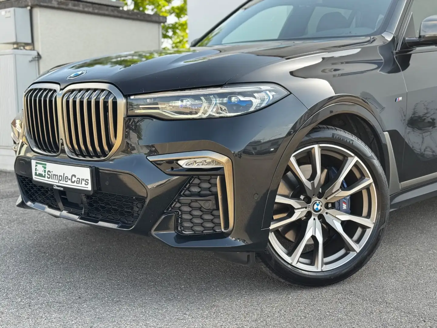 BMW X7 M50 d *7-Sitzer*22 Zoll*PANO SKY*LASER*AHK*ST Noir - 2