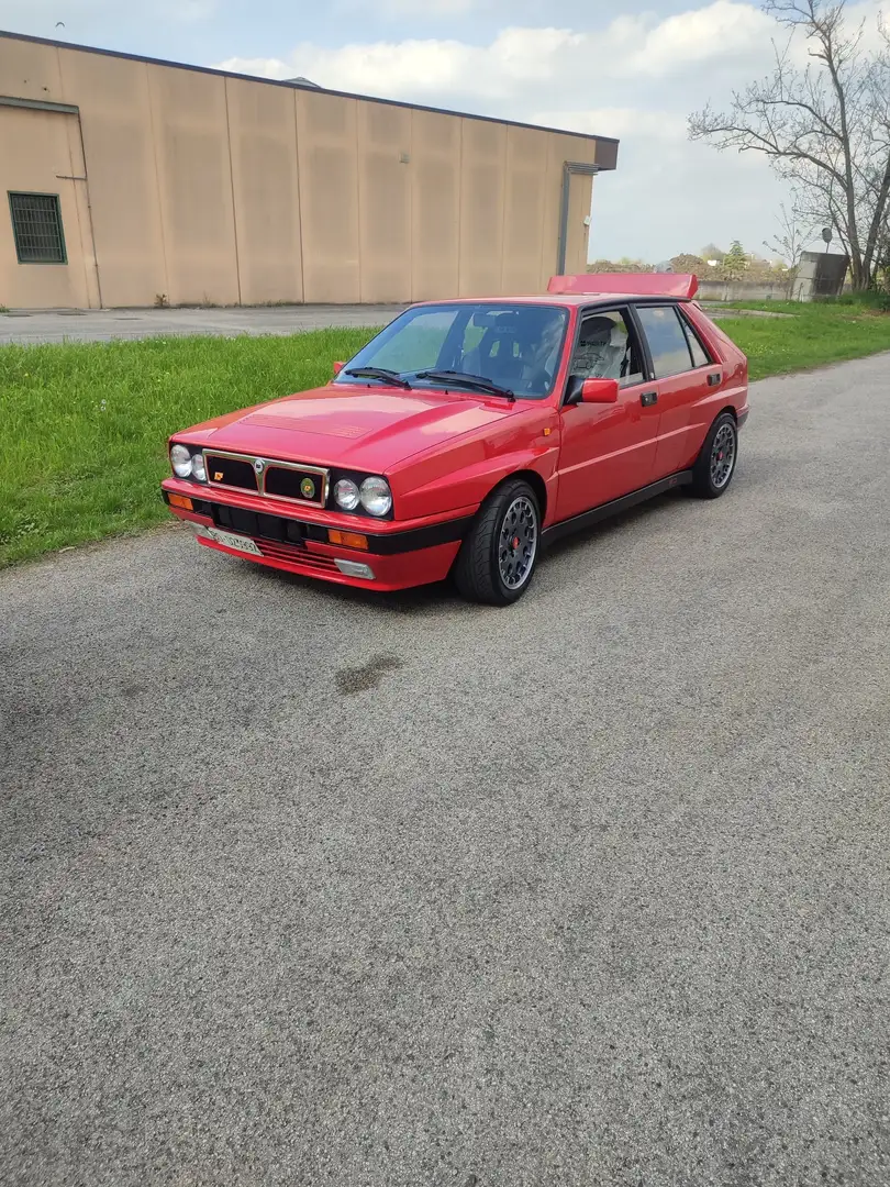 Lancia Delta 2.0 integrale - 1