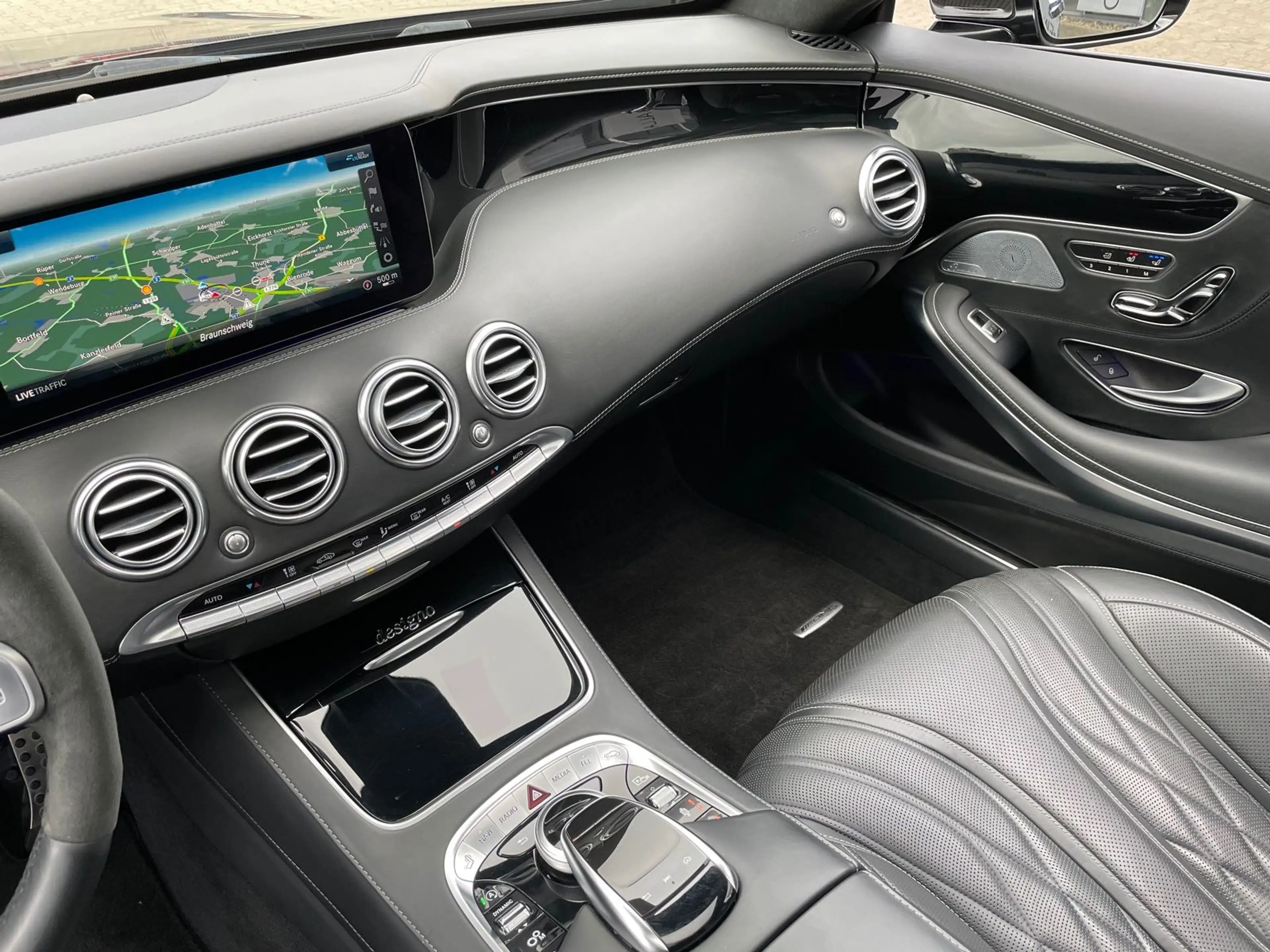 Mercedes-Benz S 63 AMG COUPE 4MATIC+, CARBON PAKET, BRD, 2.HD — photo 14