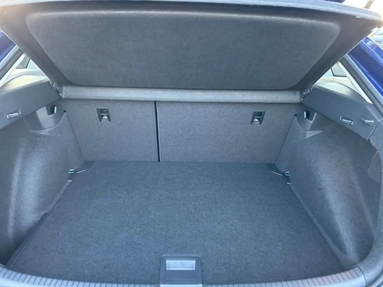 Volkswagen Taigo 1.0TSI DSG Energy GJR+KAMERA+SHZ+LED+ACC++ 9