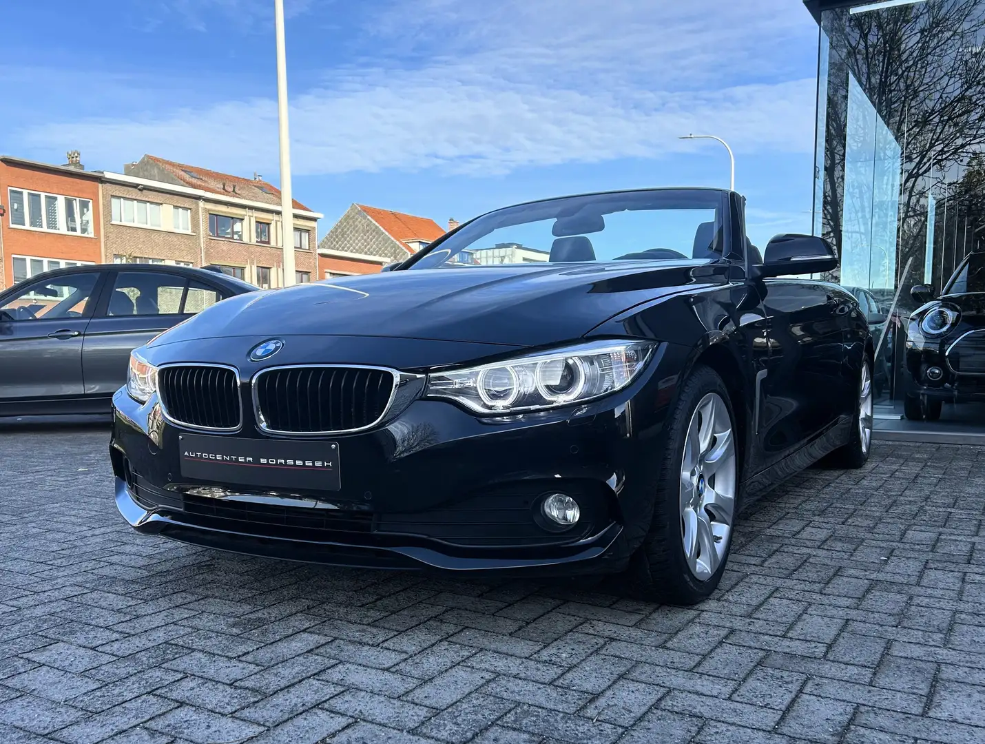 BMW 420 d Cabrio Zwart - 1