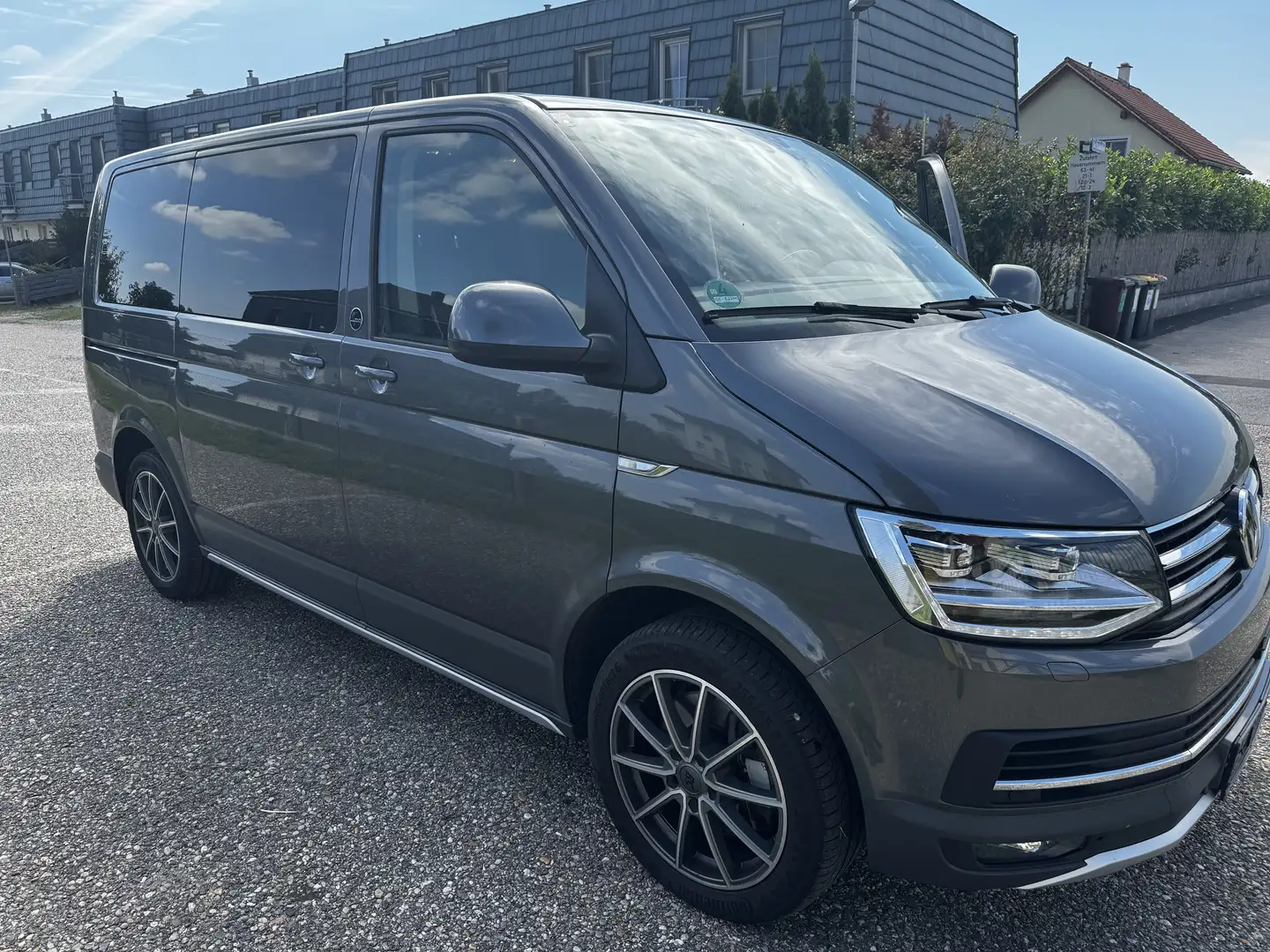Volkswagen T6 Multivan PanAmericana 2,0 TDI BMT DSG - 1