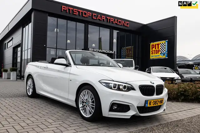 BMW 220 2-serie Cabrio 220i M-Sport, 184 PK, Alcantara, LE