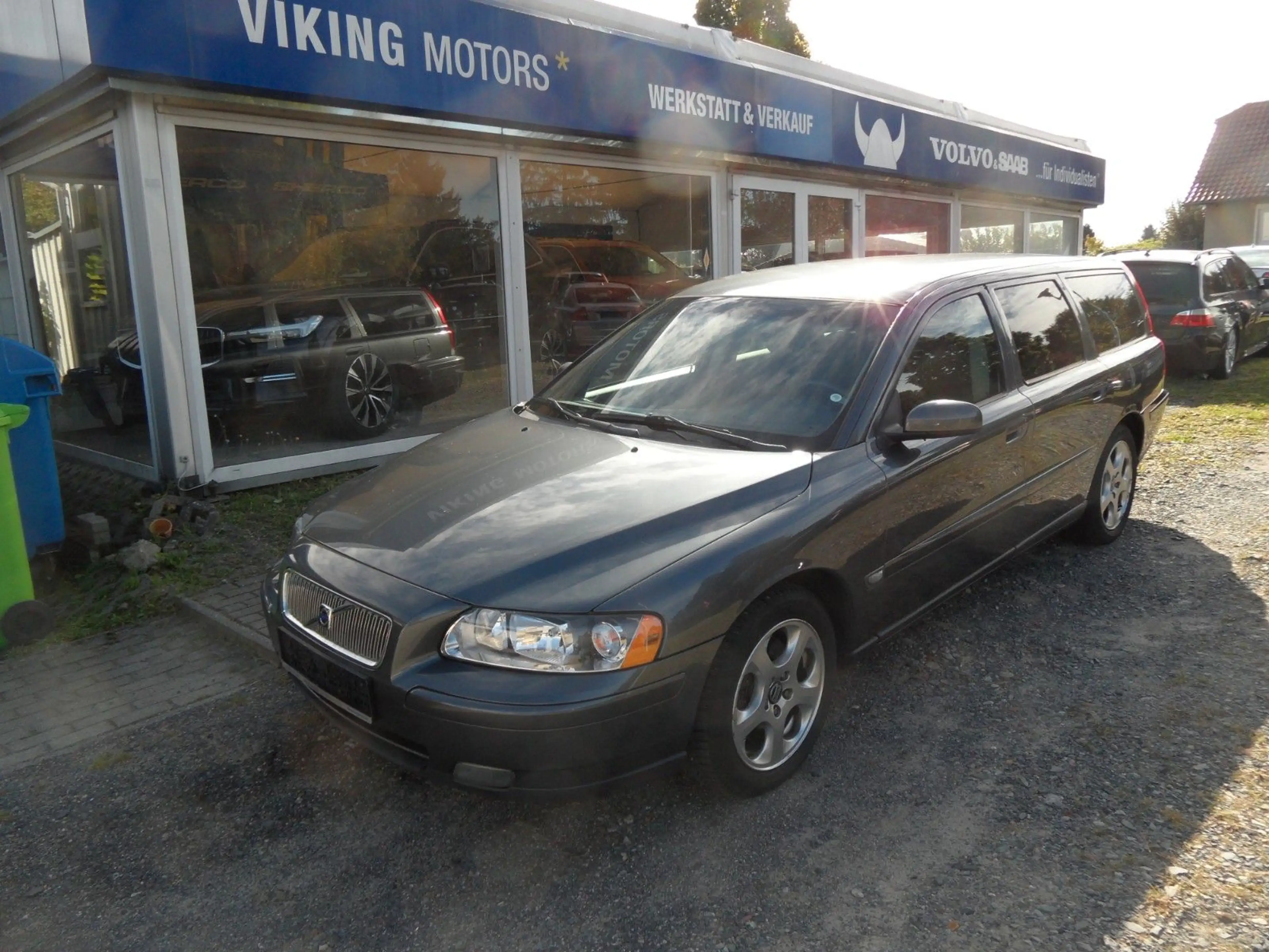 Volvo V70 Kombi 2.4 D Kinetic