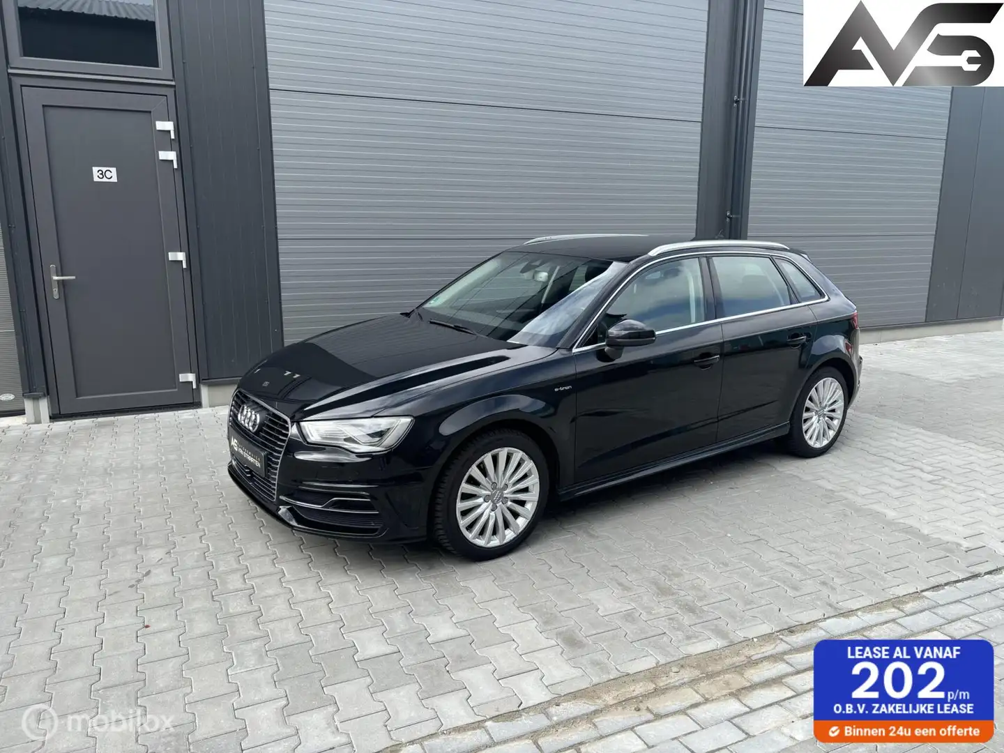Audi A3 Sportback 1.4 e-tron PHEV Attraction Pro Line plus Zwart - 1