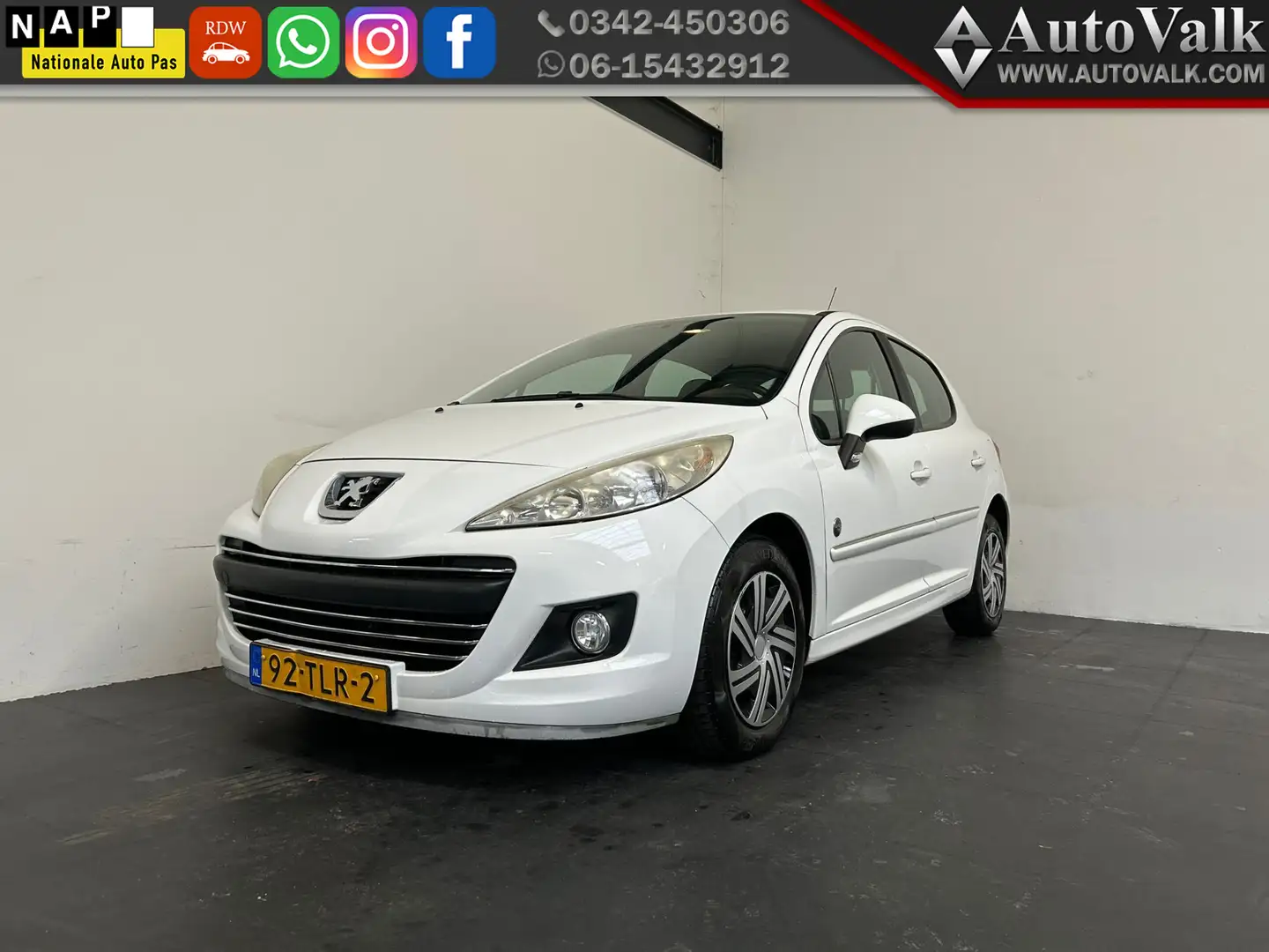 Peugeot 207 1.4 VTi Urban Move. Airco! Bianco - 1