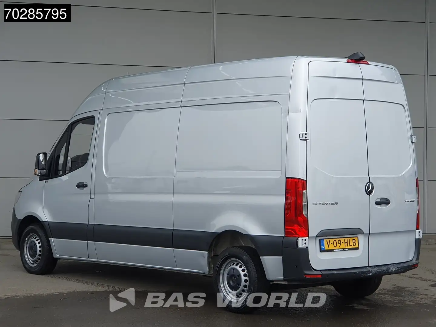 Mercedes-Benz Sprinter 214 CDI Automaat L2H2 Airco Cruise Camera Parkeers - 2