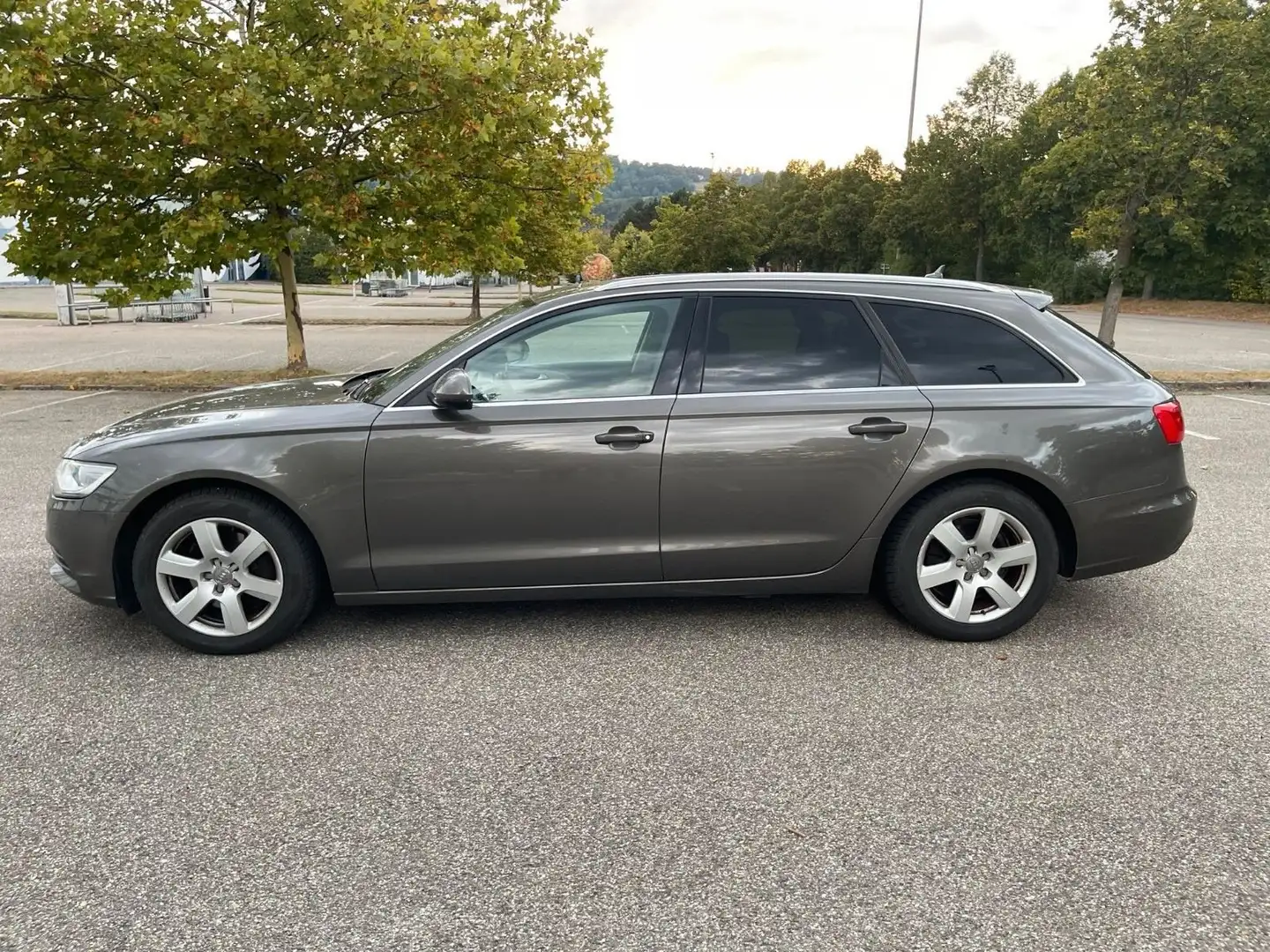 Audi A6 A6+Avant+3,0+TDI+Daylight+Multitronic+Daylight Hnědá - 2