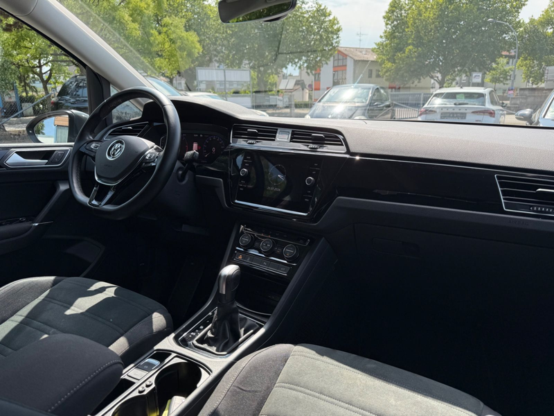 Volkswagen Touran Highline*Digital Cockpit PRO+7-Sitz+AHK* — photo 11