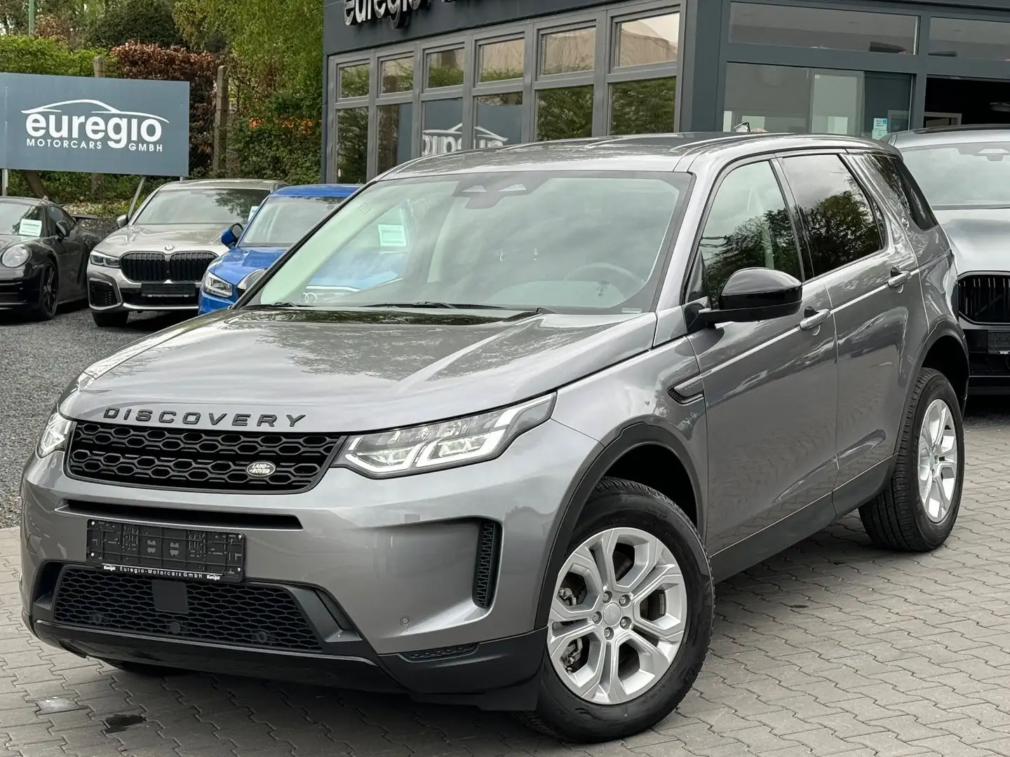 Land Rover Discovery Sport AWD Aut. 1 Hand - LED /// Grey - 2