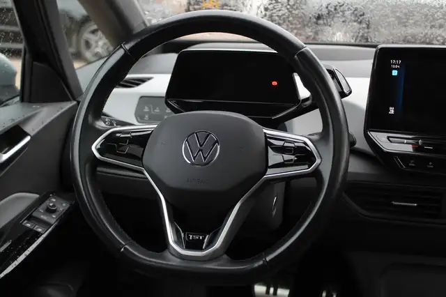 Volkswagen Id.3 view 18
