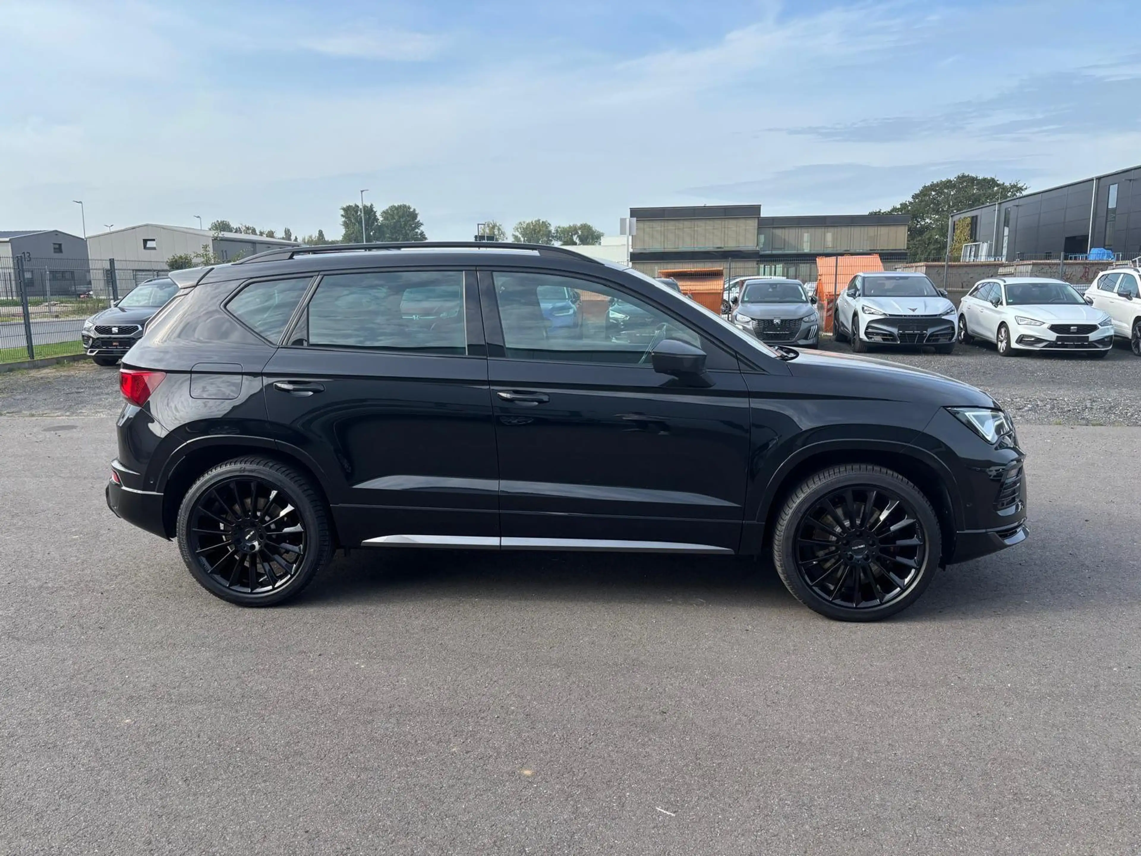 CUPRA Ateca VZ 2.0 TSI DSG 4Drive PANO 360° BEATS TOTW. — photo 6