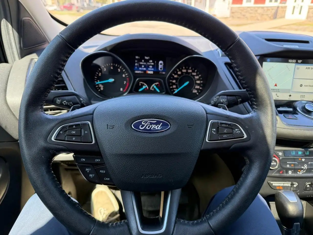 Ford Escape снимка Ford Escape
