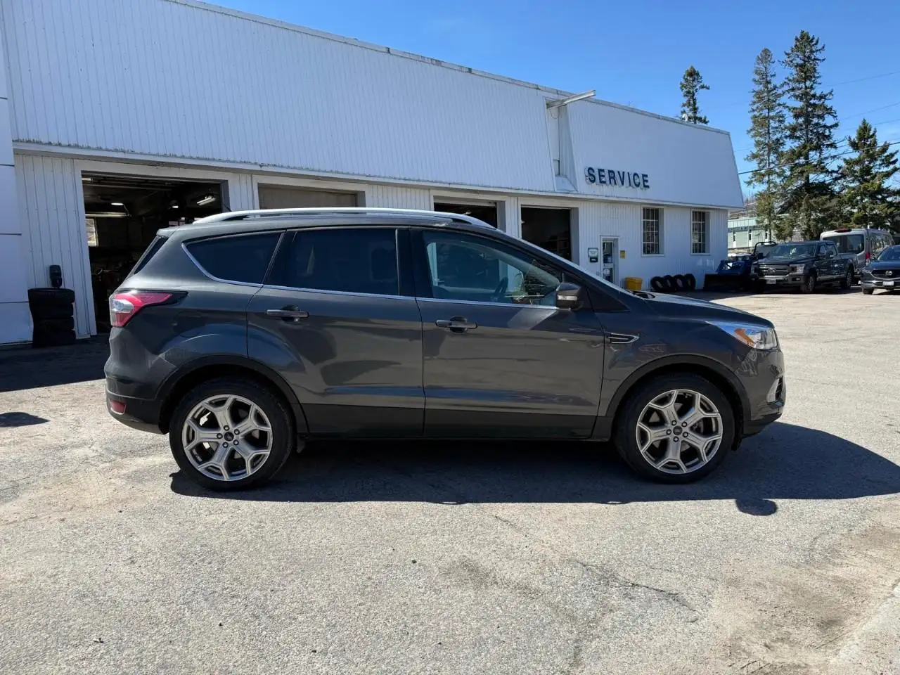 Ford Escape снимка Ford Escape