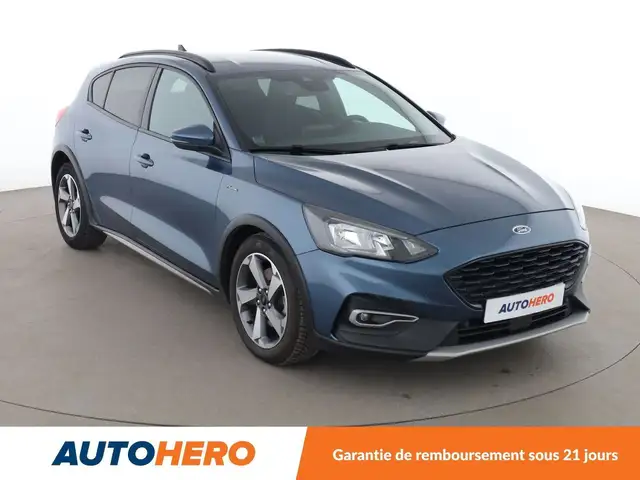 Ford Focus view 8