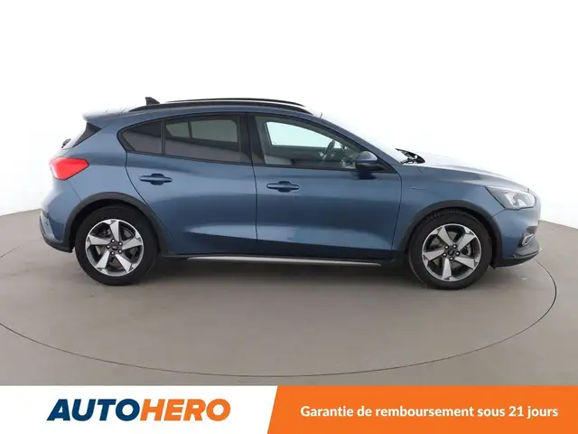 Ford Focus view 7