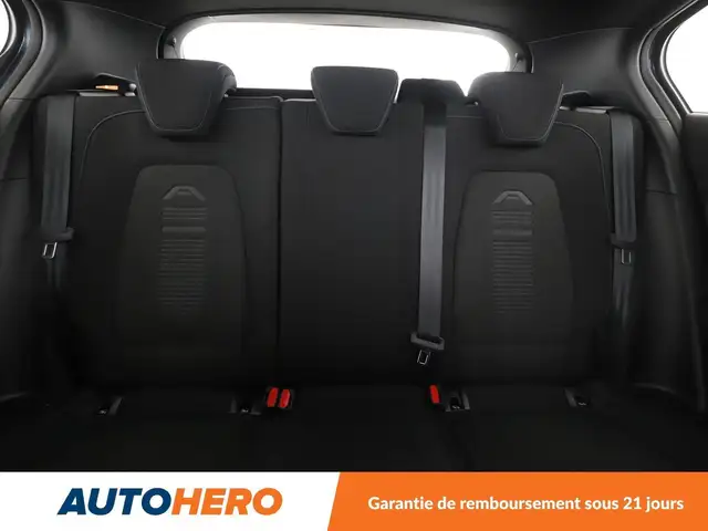Ford Focus view 15