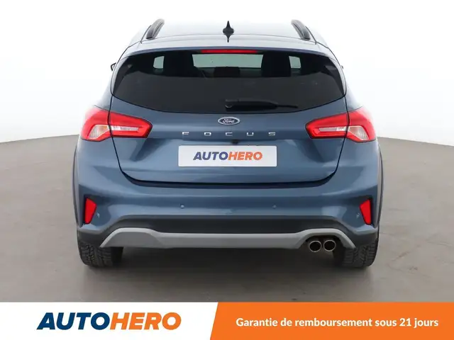Ford Focus view 5