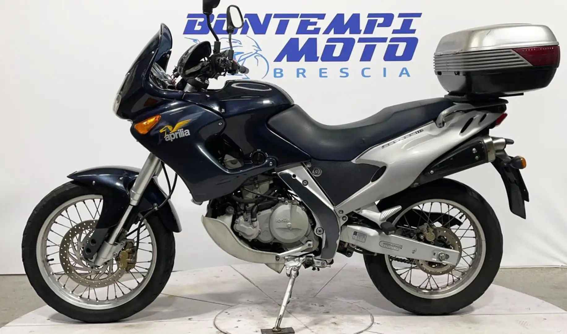 Aprilia Pegaso 650 1997 - KM. 33000 - PAT.A2 Чорний - 2