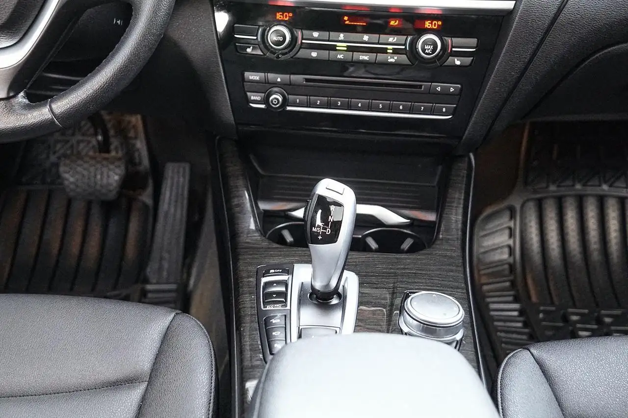 BMW X3 photo BMW X3