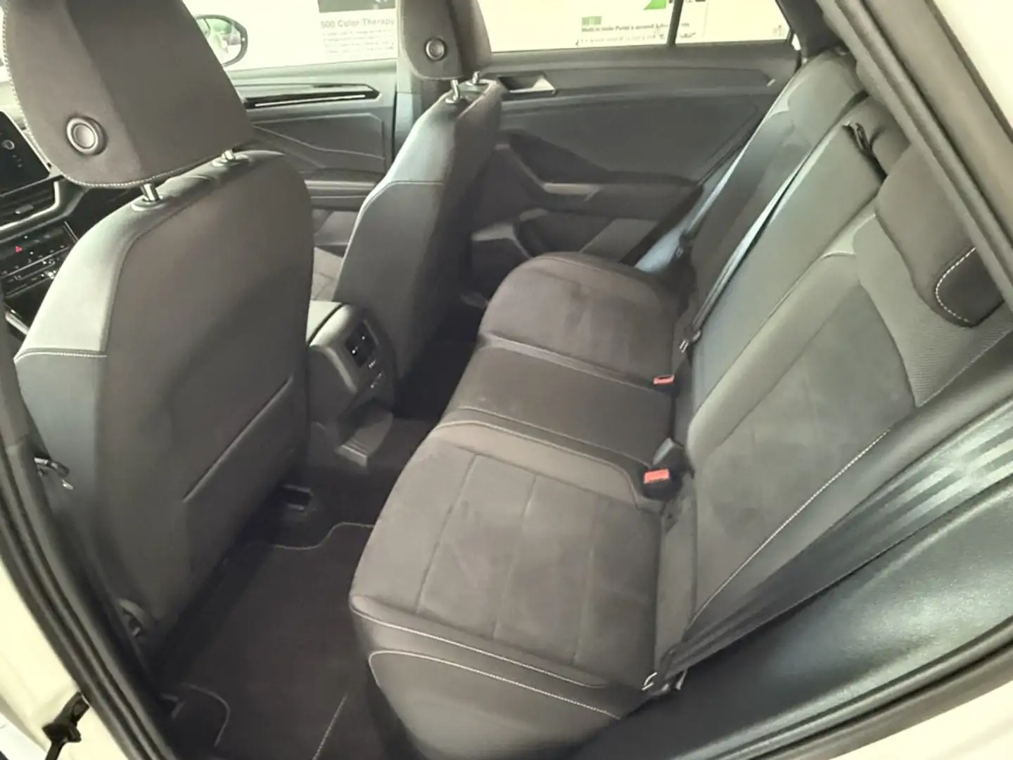 Volkswagen T-Roc 2.0 TDI SCR 150 CV DSG R-Line Blanc - 2