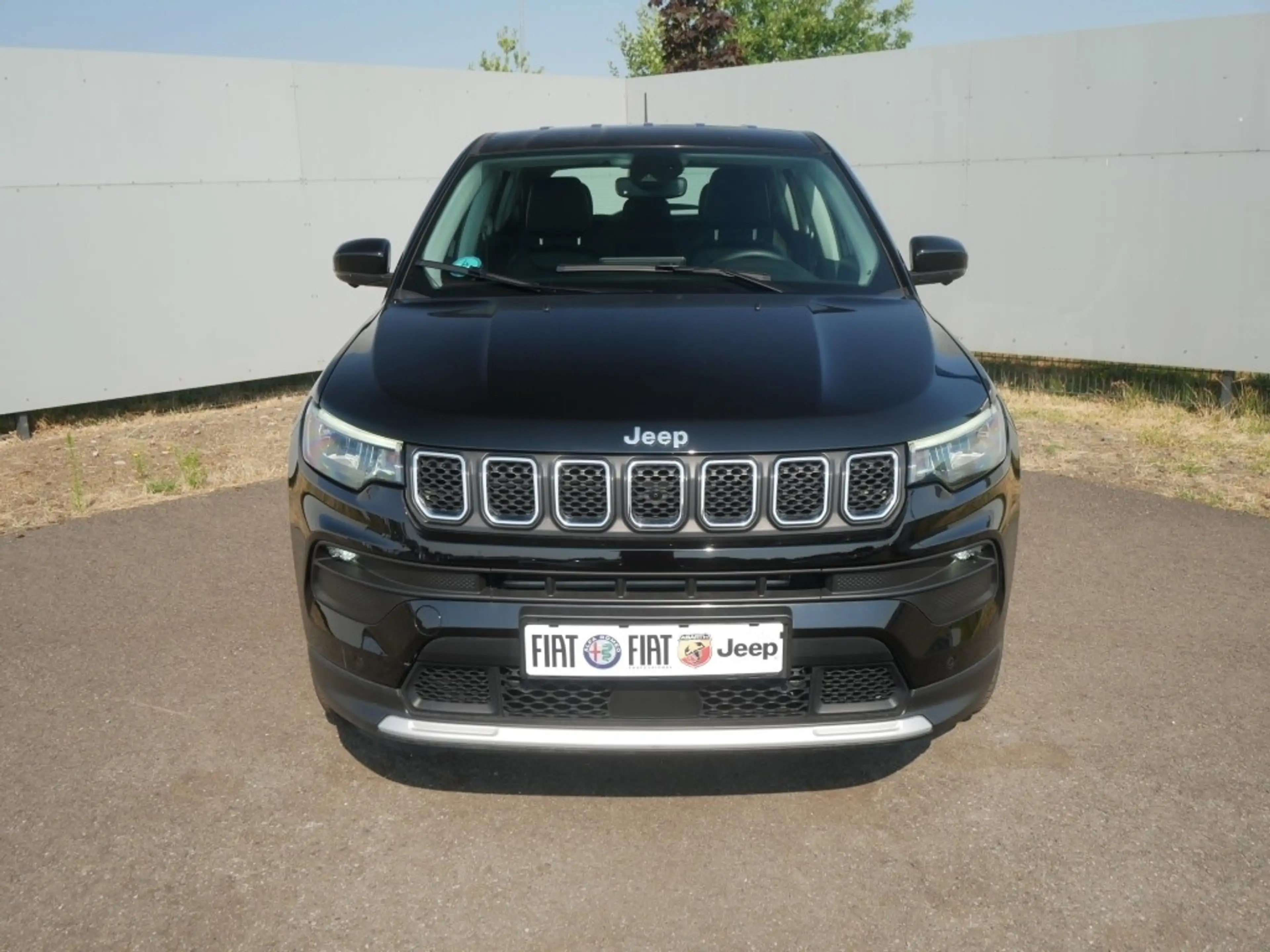 Jeep Compass ALTITUDE e-HYBRID 1.5l 130PS AT SICHERHEIT WINTER — photo 8