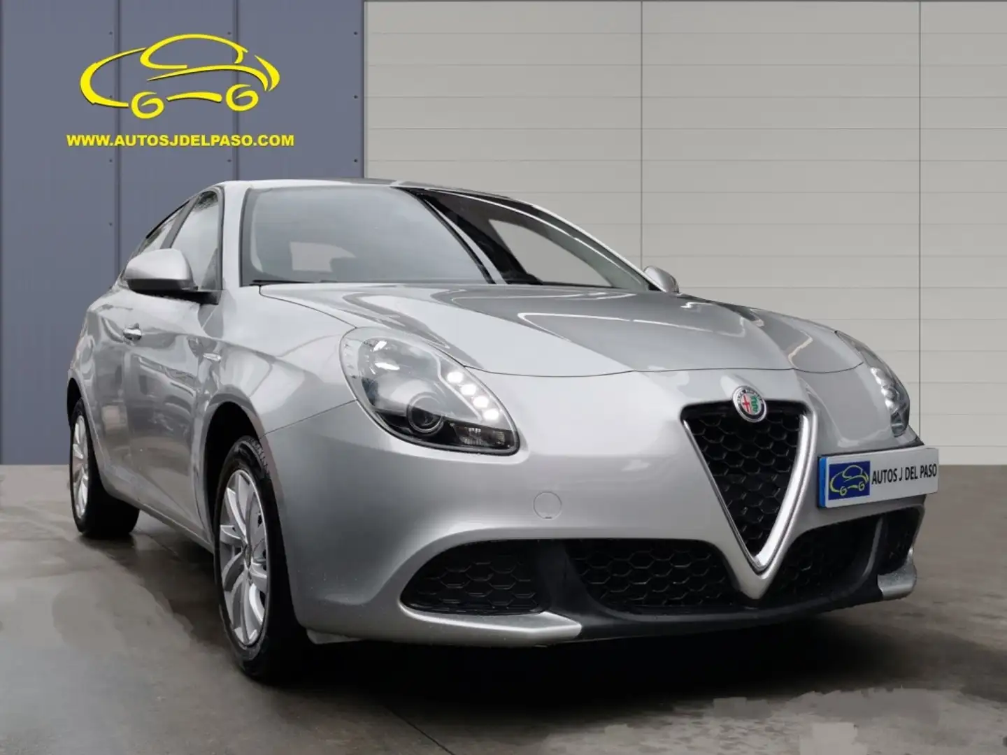 Alfa Romeo Giulietta 1.4 TB 120 Sport Plateado - 2