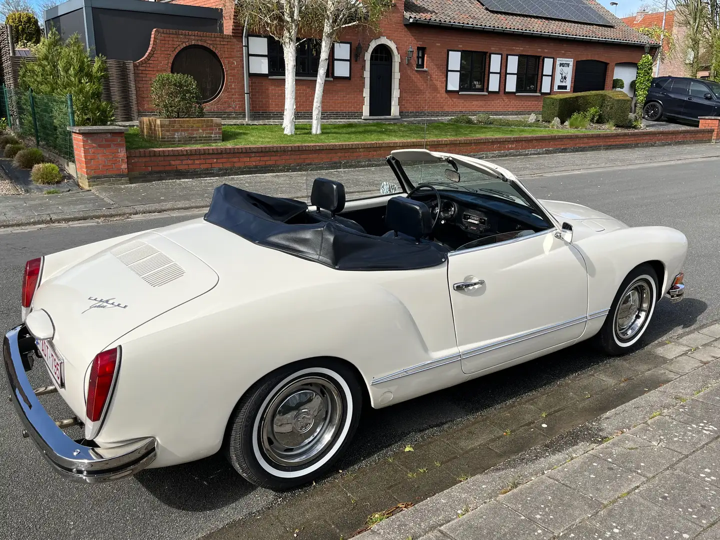 Volkswagen Karmann Ghia Cabriolet Weiß - 1