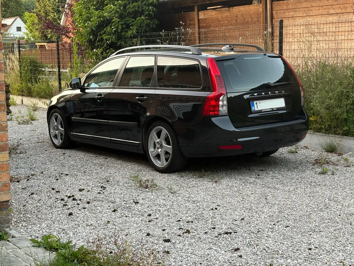 Volvo V50 V50 1.6D DPF DRIVe Start/Stop Momentum Zwart - 2