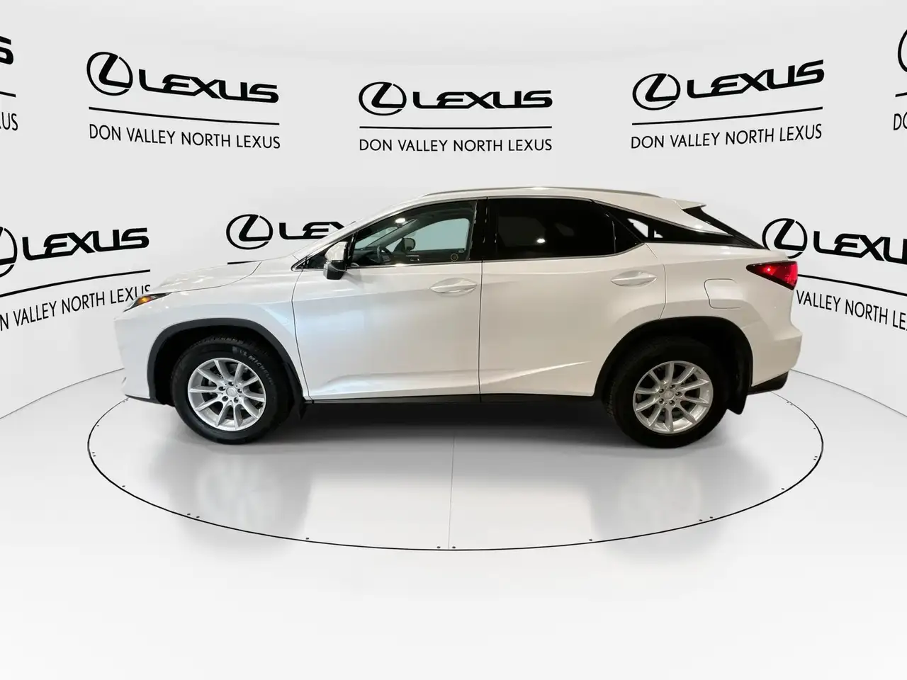 Lexus RX снимка Lexus RX
