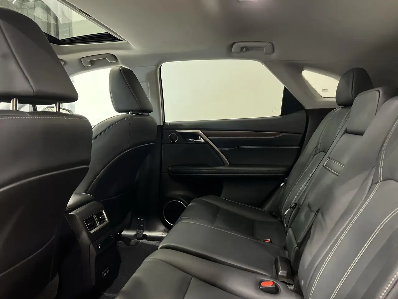 Lexus RX снимка Lexus RX
