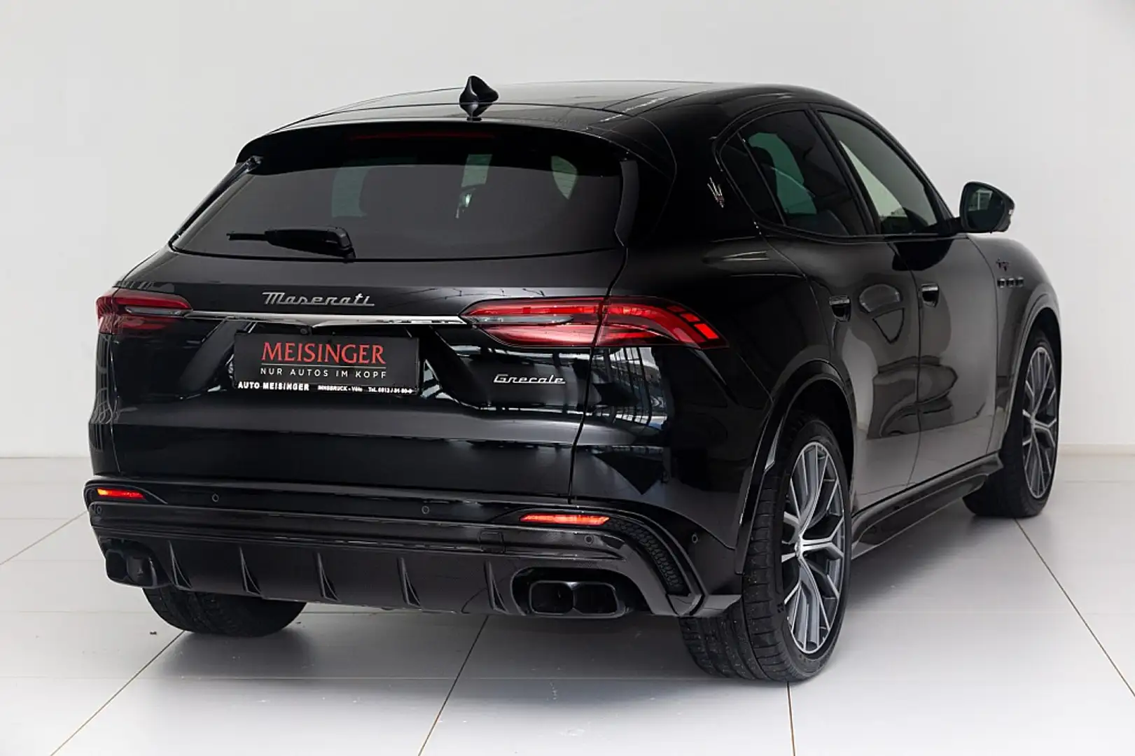 Maserati Grecale Trofeo Schwarz - 2
