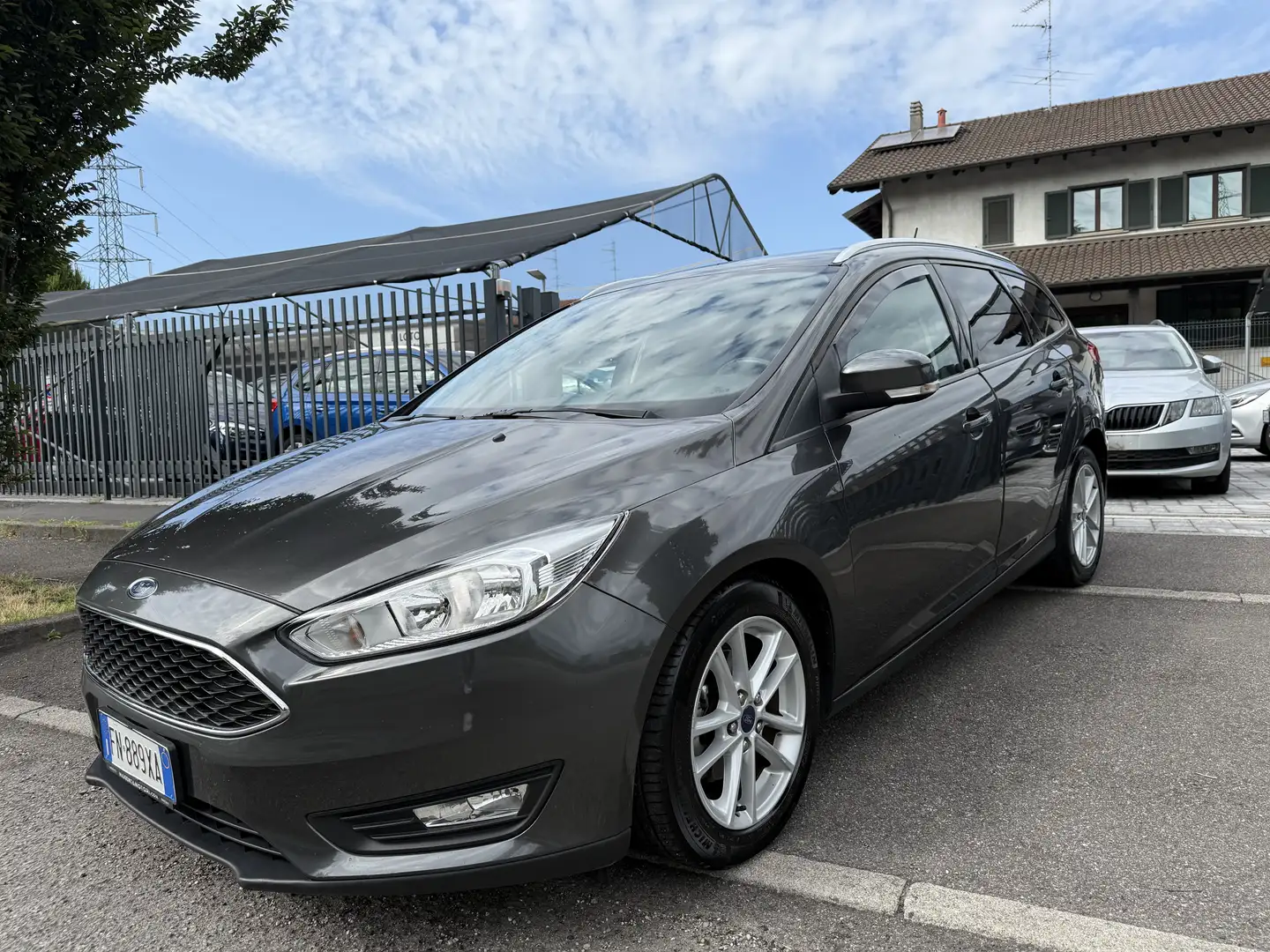 Ford Focus SW 1.5 tdci Titanium s Grigio - 2