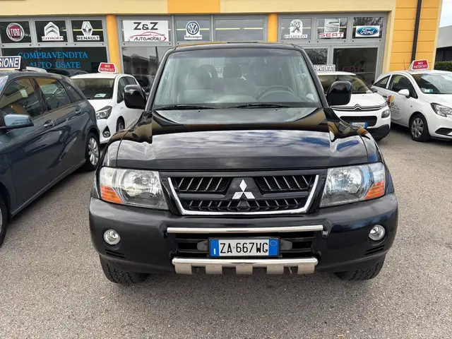 Mitsubishi Pajero Pajero III 2000 3p 3.2 tdi 16v di-d Intense auto
