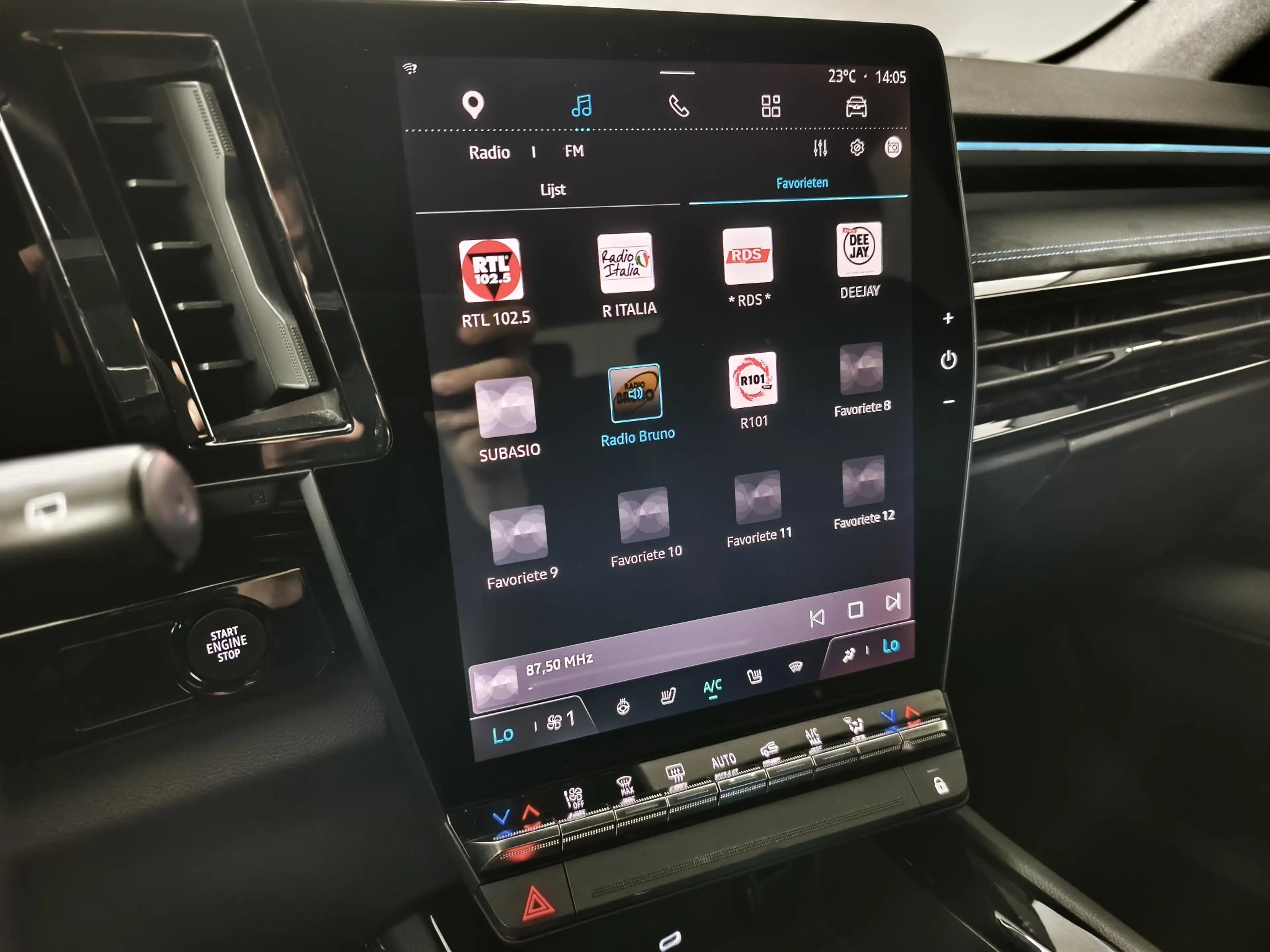 Renault Austral 1.2 E-Tech full hybrid 200 iconic esprit Alpine | — photo 9