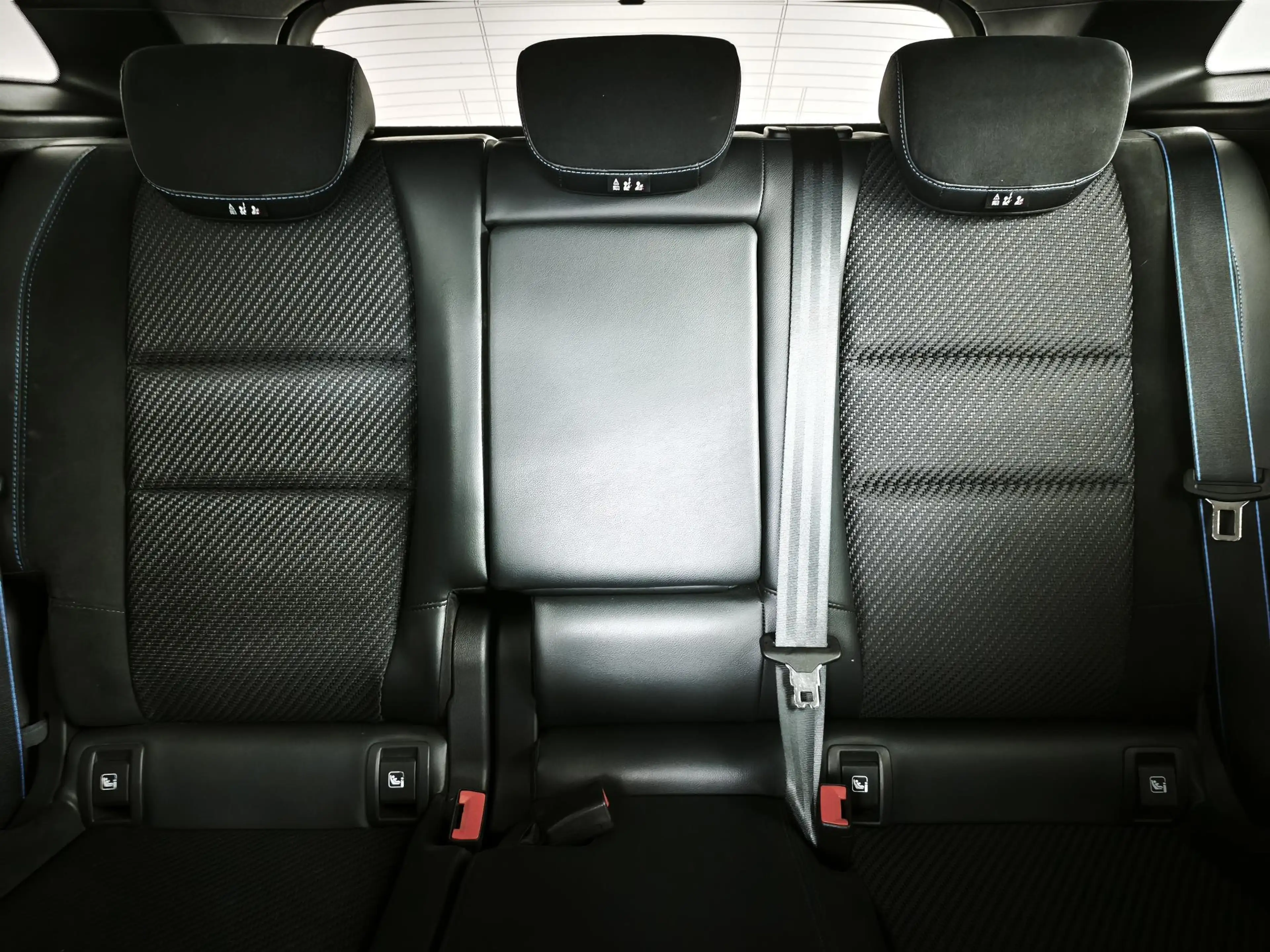 Renault Austral 1.2 E-Tech full hybrid 200 iconic esprit Alpine | — photo 26