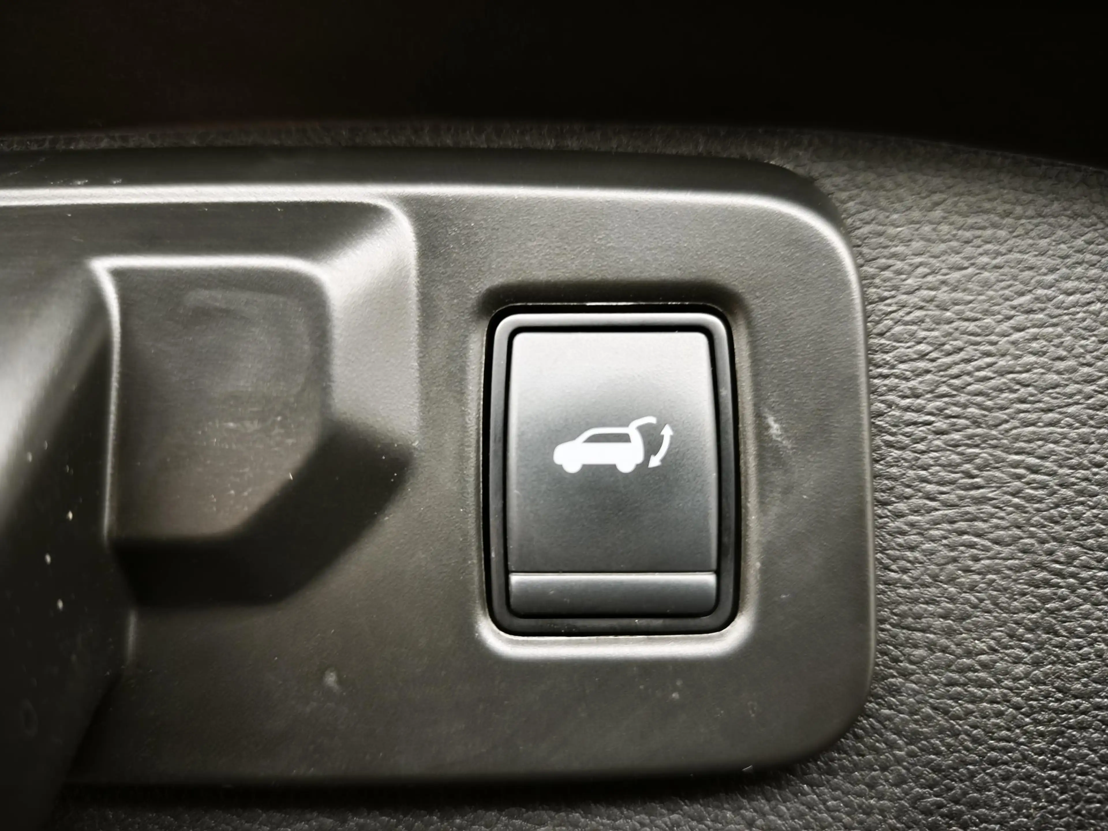 Renault Austral 1.2 E-Tech full hybrid 200 iconic esprit Alpine | — photo 34