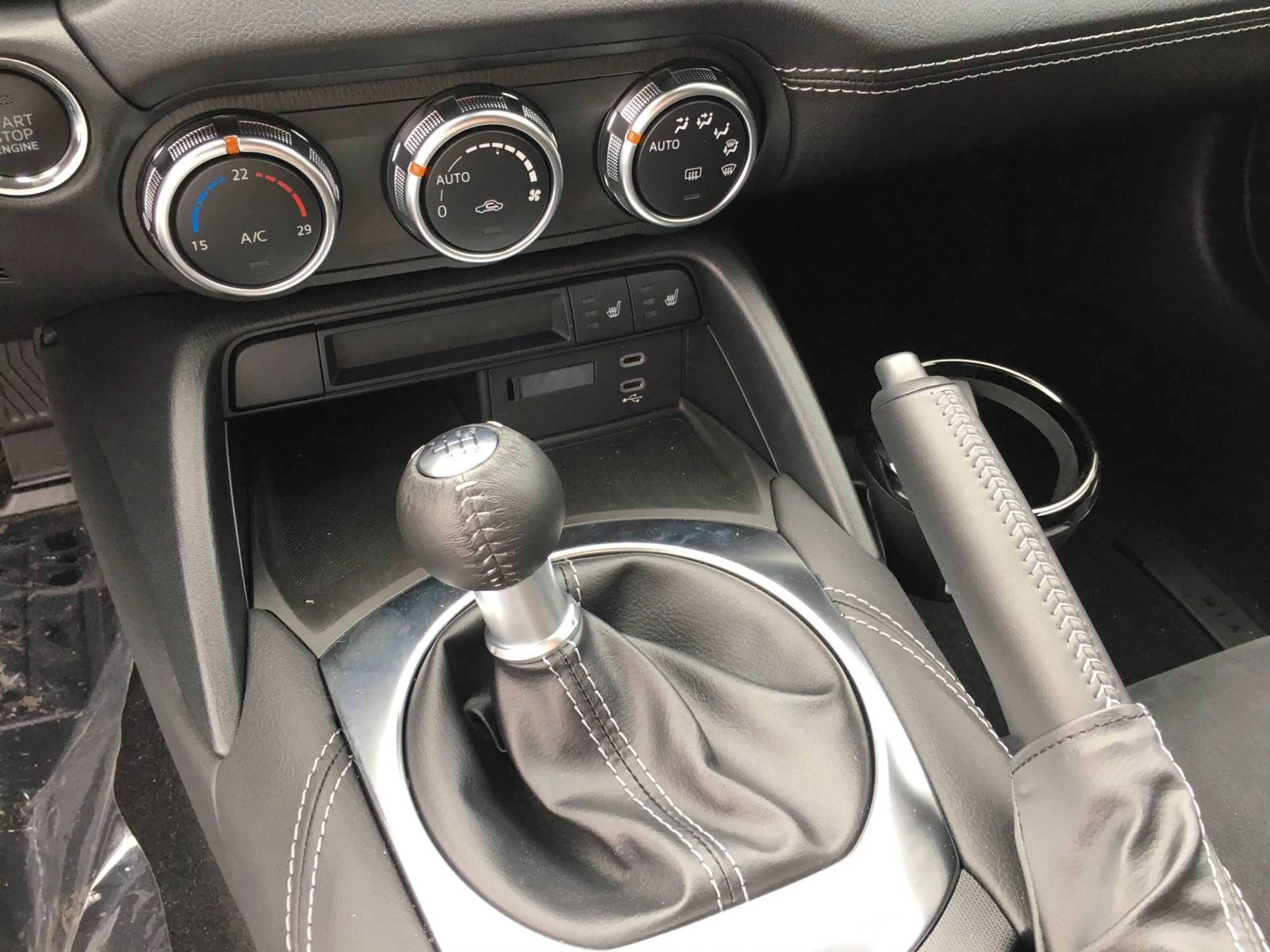 Mazda MX-5 MX-5 ST SKYACTIV-G 1.5 Homura-KAMERA-BOSE®-NAVI-MATRIX-LED-RECARO® — photo 11