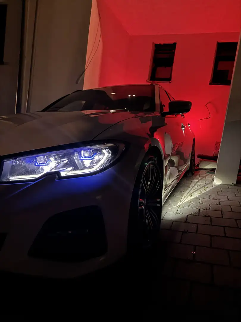 BMW 320 320d Touring Aut. M Sport - 2