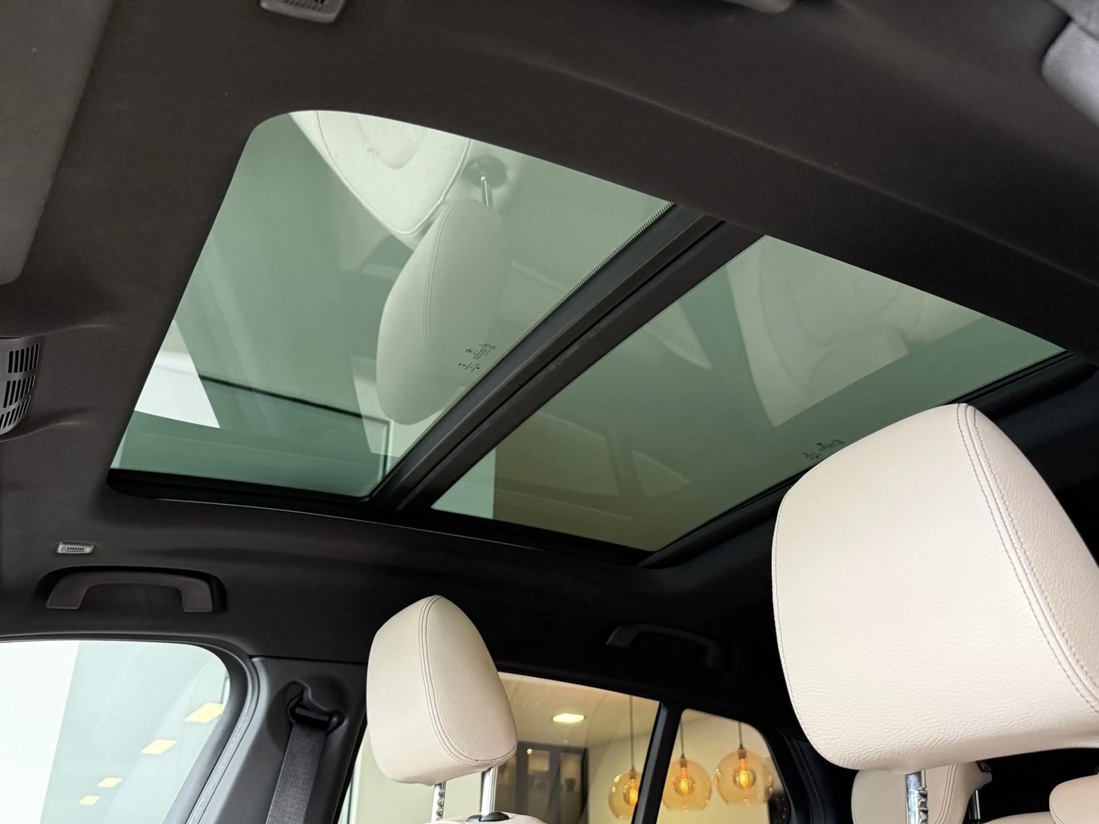 BMW X2 18i sDrive AUTOM NAVI KLIMA LEDER KAMERA PANO — photo 3