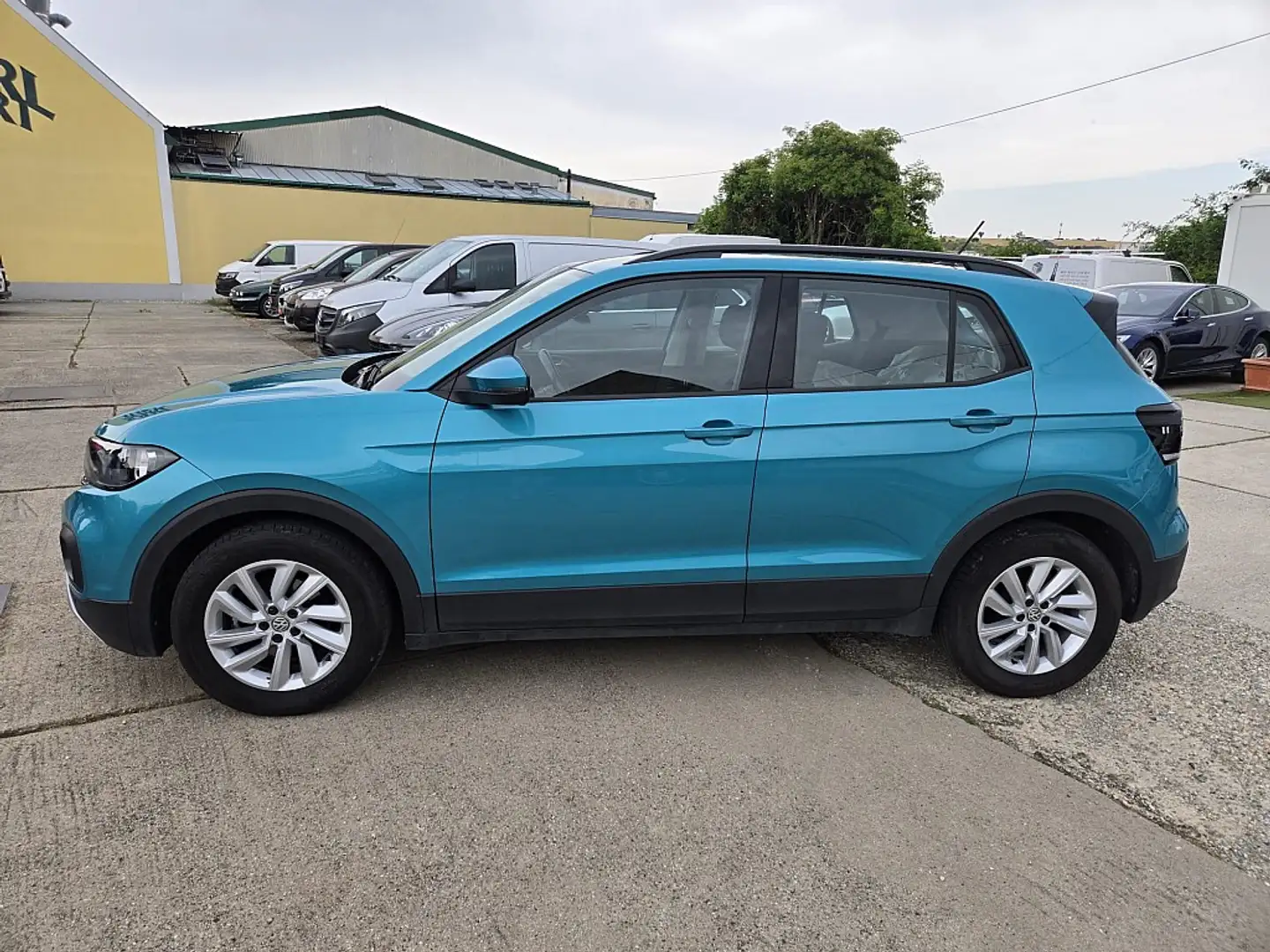 Volkswagen T-Cross 1,0 TSI Life Grün - 2
