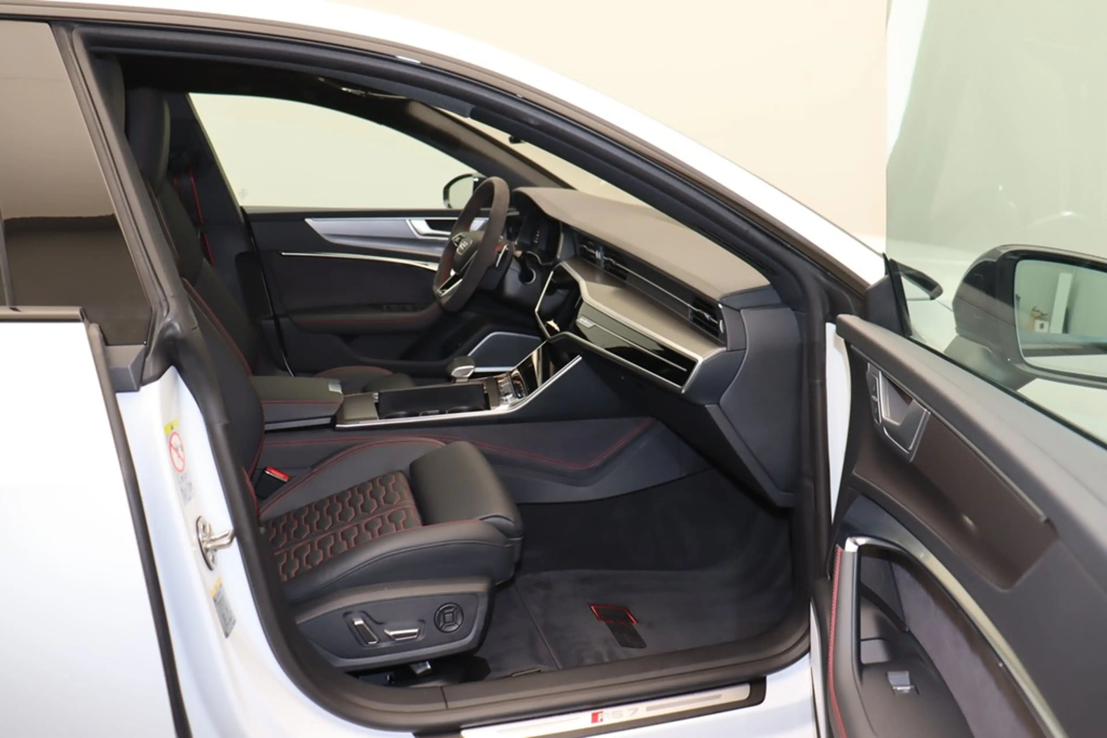 Audi RS7 Sportback 4.0 TFSI quattro performance Navi — photo 14