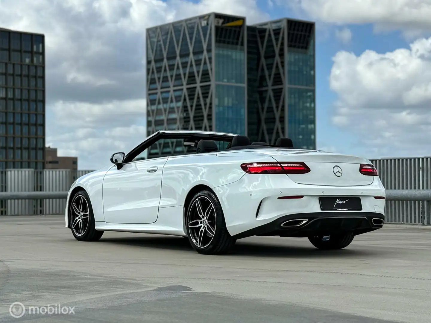 Mercedes-Benz E 200 Cabrio E AMG Line |Burmester |Carplay Wit - 2