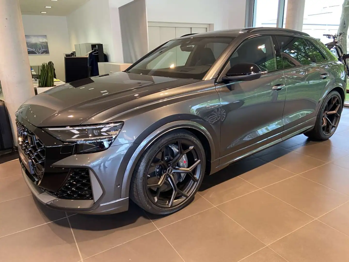 Audi RS Q8 Performance 4.0 TFSI quattro 640 CV Tiptronic Grijs - 1