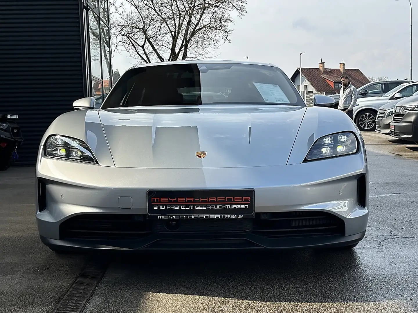 Porsche Taycan Performance Batterie Plus / Massage / Soft Clos... Silber - 2